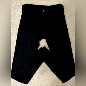 Lululemon black full length legging (6)